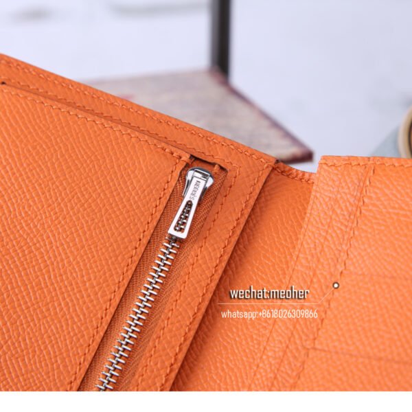 Hermes epsom bearn wallet orange - Image 4