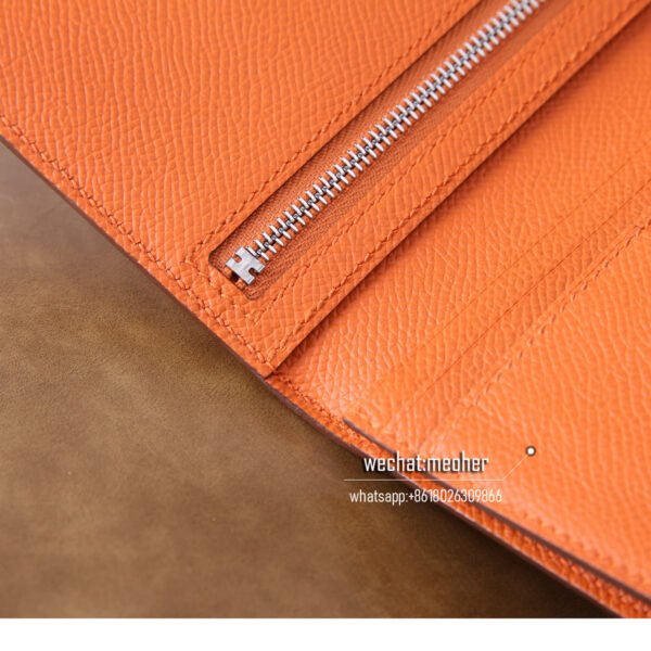 Hermes epsom bearn wallet orange - Image 3