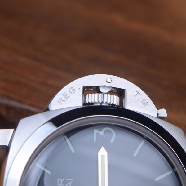 Panerai watch Luminor marina blue dial - Image 5