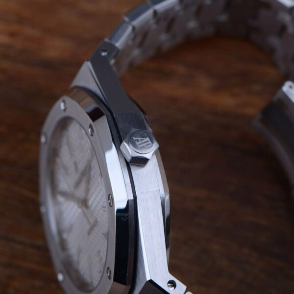 Audemars Piguet Royal Oak Selfwinding AP watch - Image 5