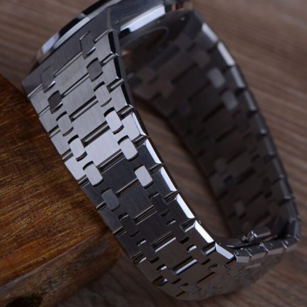 Audemars Piguet Royal Oak Selfwinding AP watch - Image 7