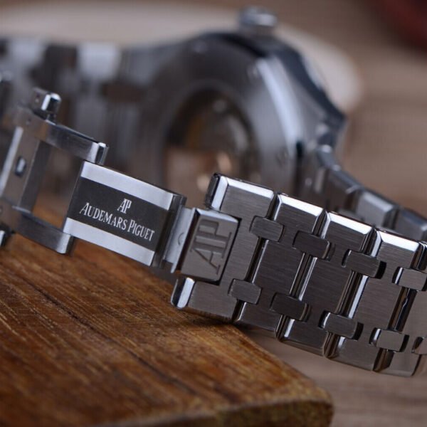 Audemars Piguet Royal Oak Selfwinding AP watch - Image 8