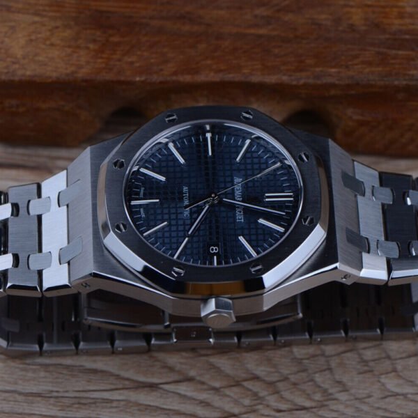 AP watch Audemars Piguet Royal Oak Selfwinding blue dial - Image 8
