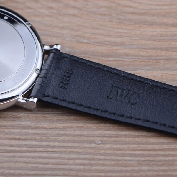 IWC watch schaffhausen white dial - Image 4