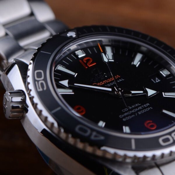 Omega watch Seamaster Planet Ocean 600M blue - Image 5