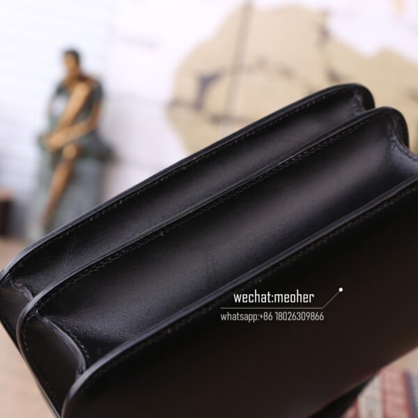 Hermes box leather constance 19cm ck89 noir GHW - Image 4