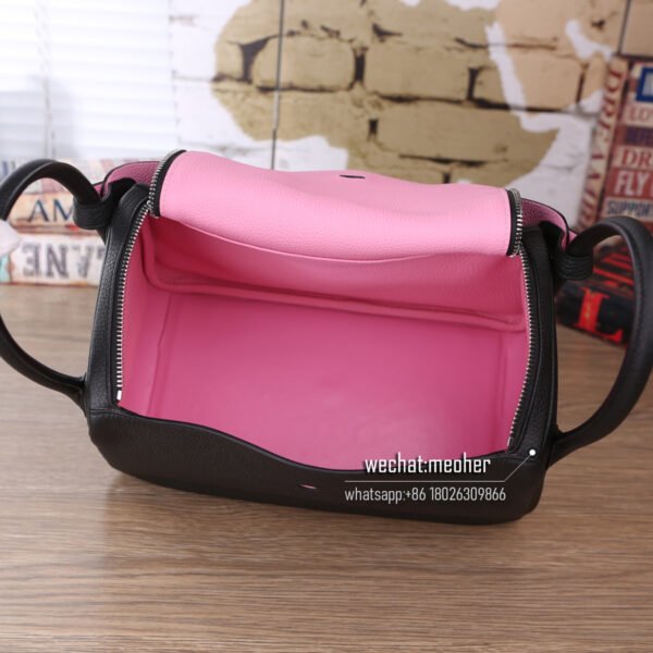 Hermes togo lindy 30cm ck89 black/pink two-tone - Image 7