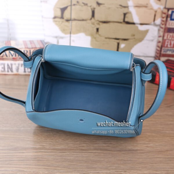 Hermes togo lindy 30cm 75 blue jean - Image 10
