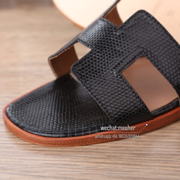 Customized Hermes oran sandal lizard leather noir - Image 5