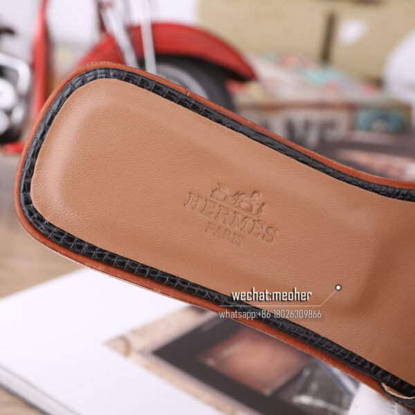 Customized Hermes oran sandal lizard leather noir - Image 6