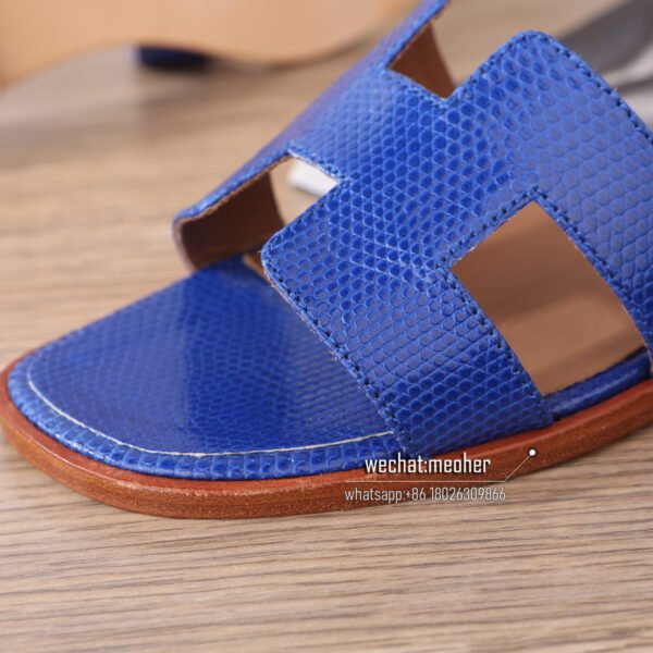 Customized Hermes oran sandal lizard leather bleu electrique - Image 3