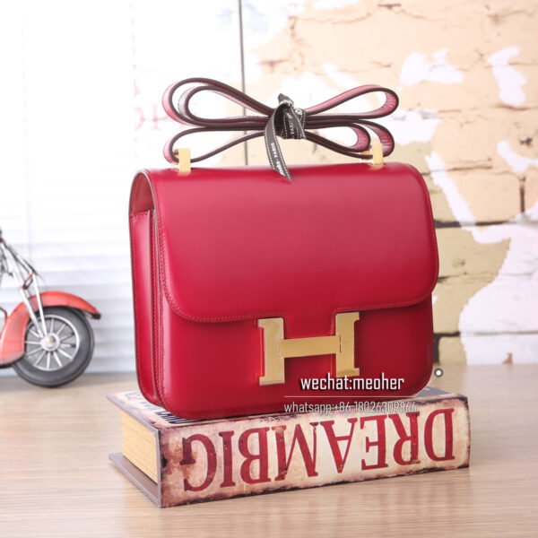 Hermes box constance 19cm B5 ruby