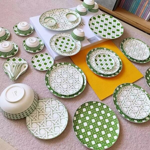 Dior Bone china set 41-Piece Translucent Motif Hand-Painted - Image 3
