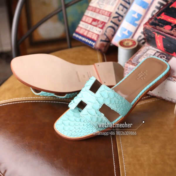 Customized Hermes oran sandal python leather bleu atoll - Image 5