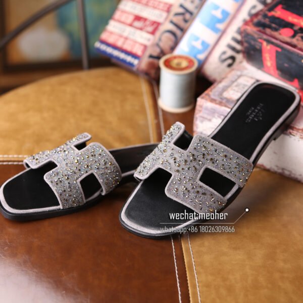 Customized Hermes oran sandal rhinestone - Image 3