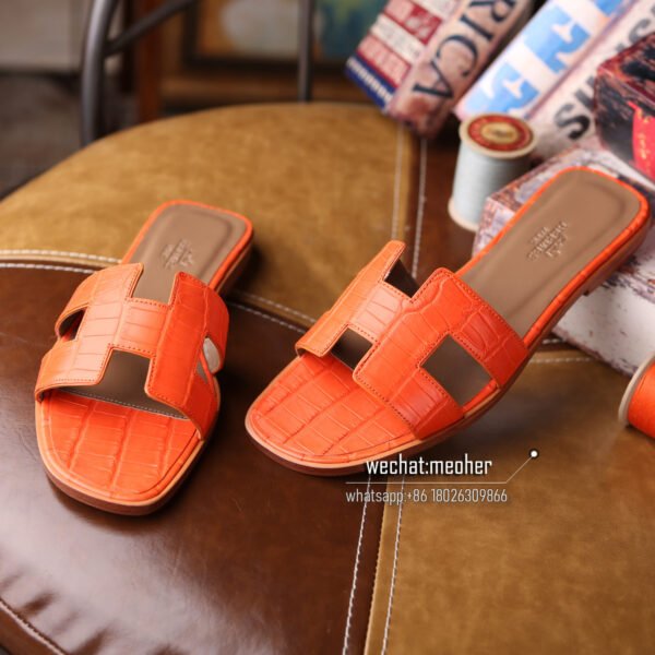 Customized Hermes oran sandal crocodile leather orange - Image 2