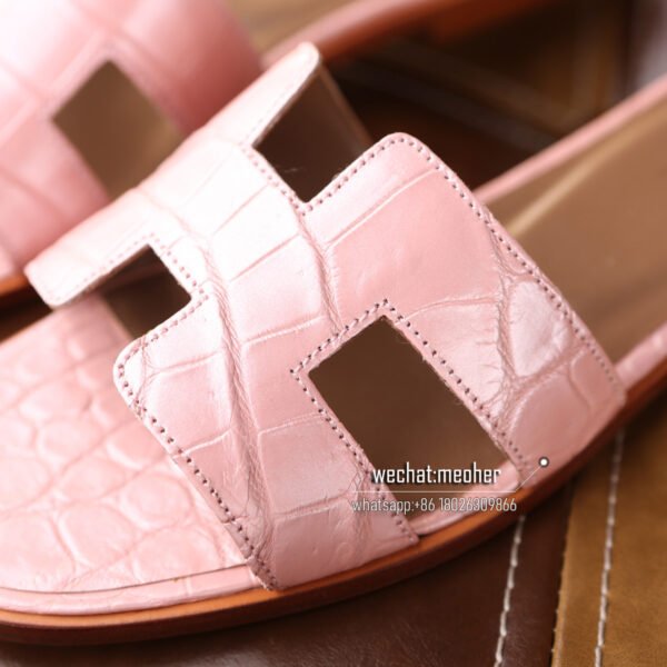 Customized Hermes oran sandal crocodile leather rose gold - Image 3