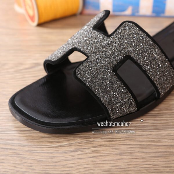 Hermes oran sandal rhine stone gris - Image 4