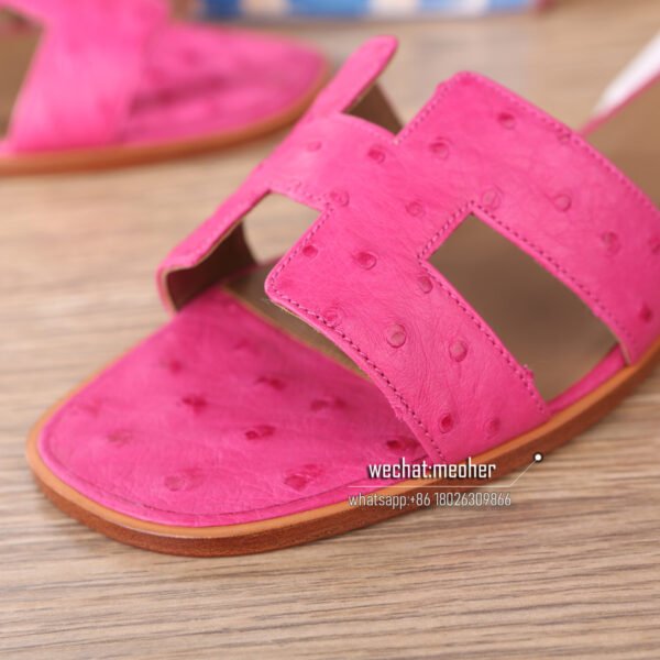 Hermes oran sandal ostrich leather rose - Image 4