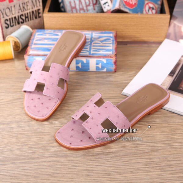 Hermes oran sandal ostrich leather purple - Image 2