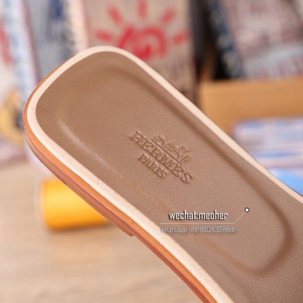 Hermes oran sandal ostrich leather Abricot - Image 6