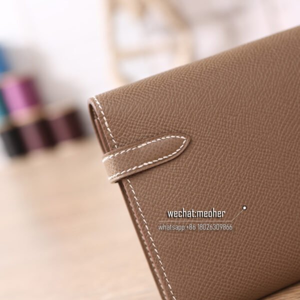 Hermes epsom kelly wallet 18 etoupe - Image 4
