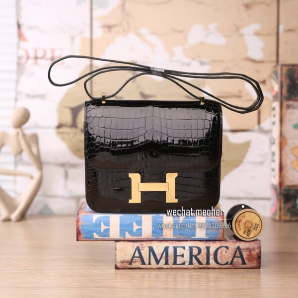 Hermes shiny crocodile constance 19cm ck89 noir - Image 3