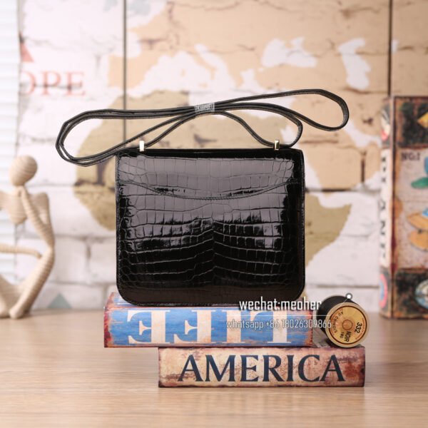 Hermes shiny crocodile constance 19cm ck89 noir - Image 5