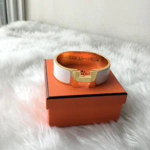 hermes clic clac H bracelelt gold hardware