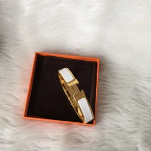 hermes clic H bracelelt gold hardware