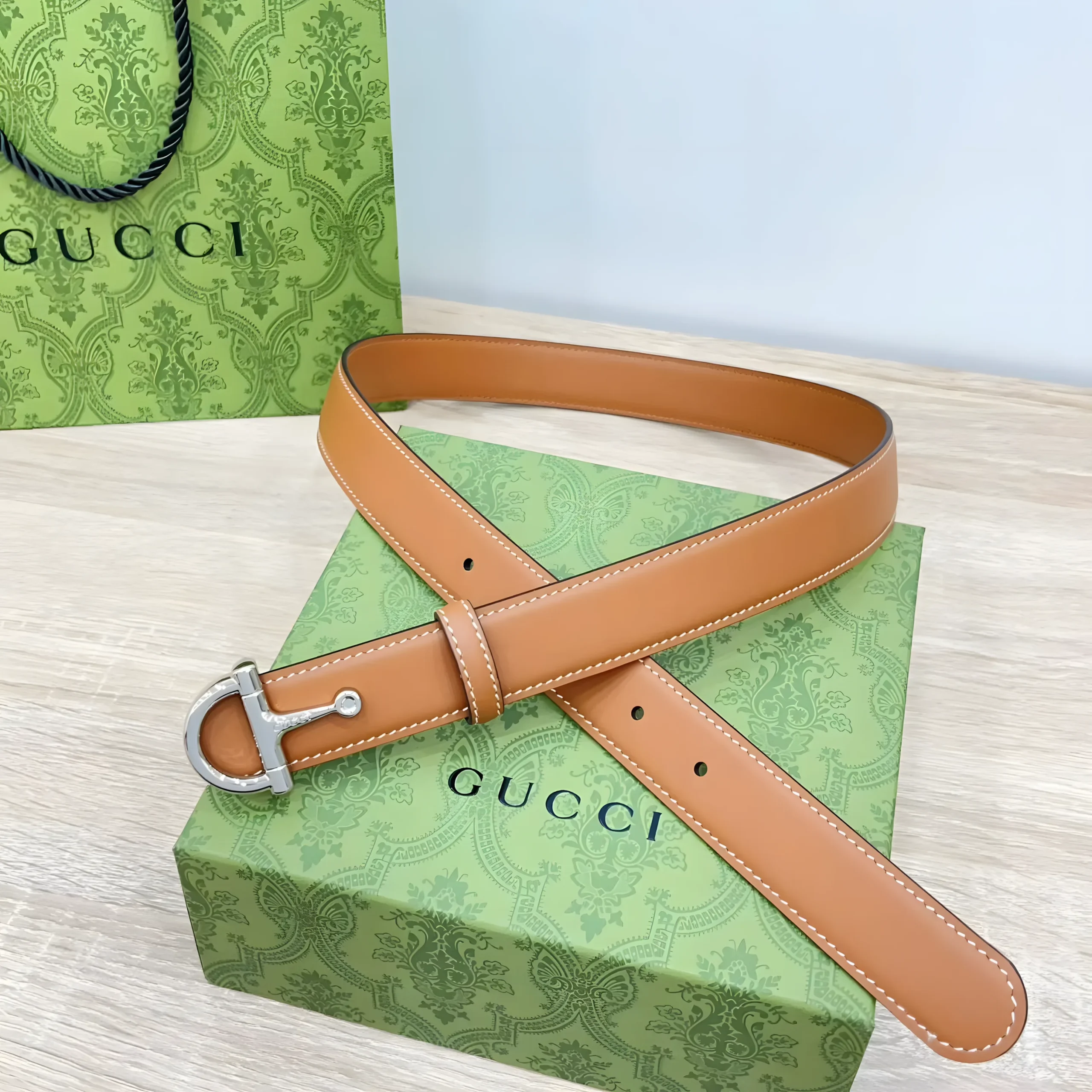 Gucci belt glossy 30mm wide Fashion unisex belt brown - Image 2