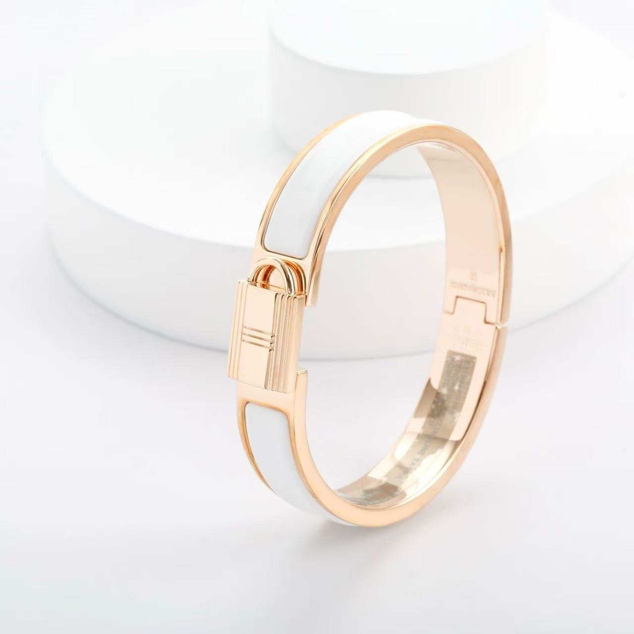 Hermes clic cadenas bracelet white - Image 8