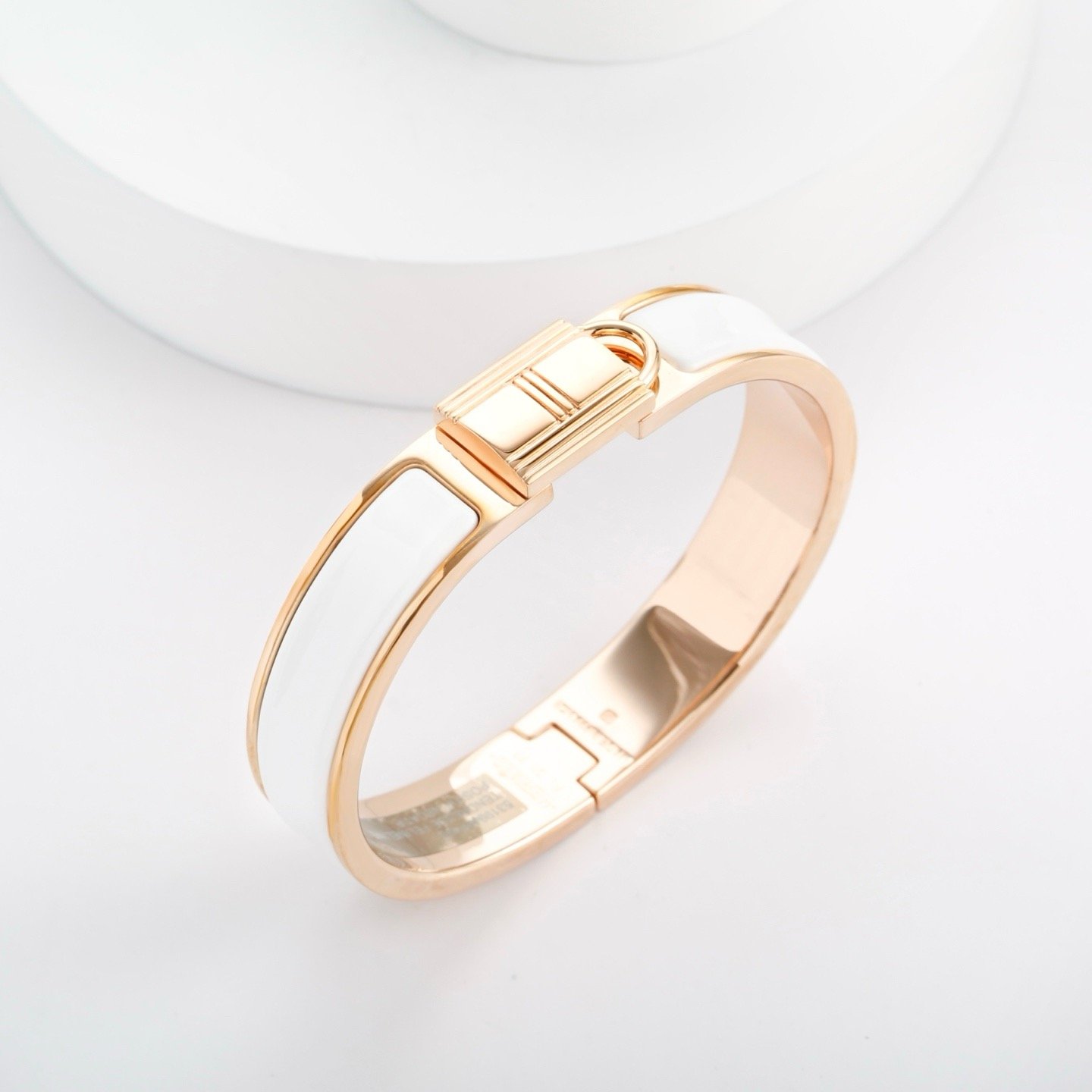 Hermes clic cadenas bracelet white